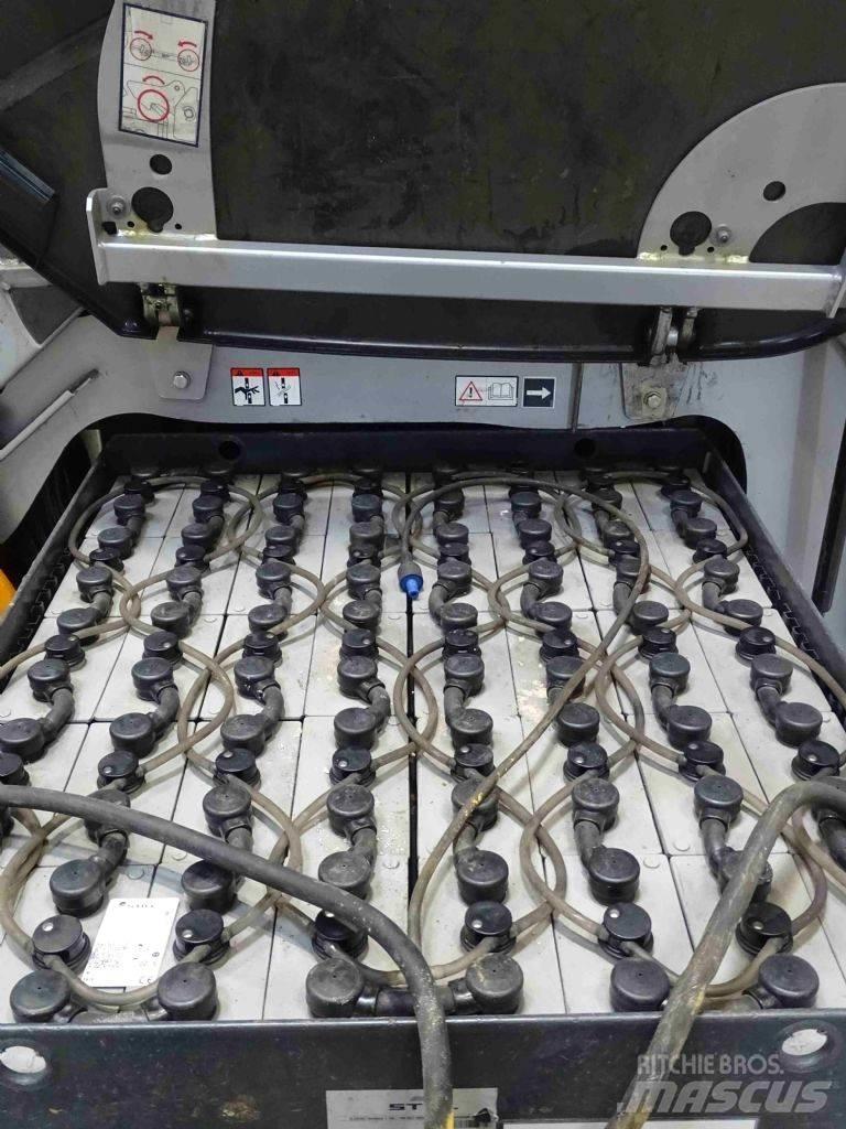 Still RX60-30L Električni viličari