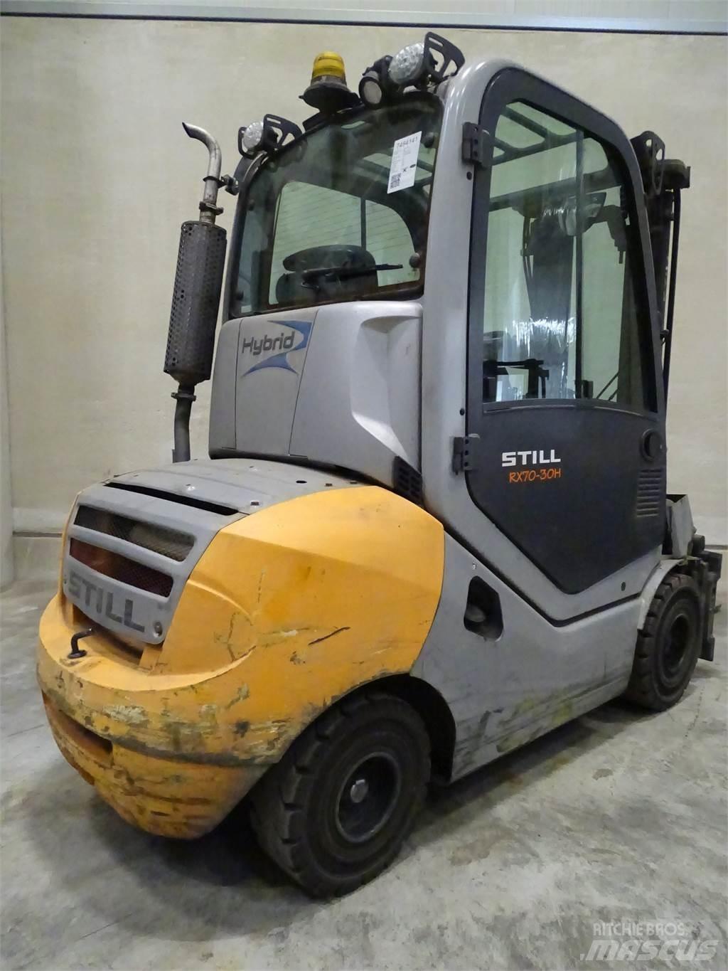 Still RX70-30 Dizelski viličari