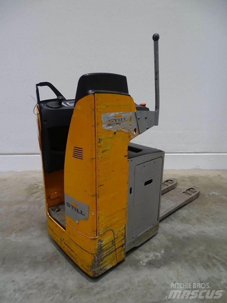 Still SXH20 Nisko podizni električni viličar