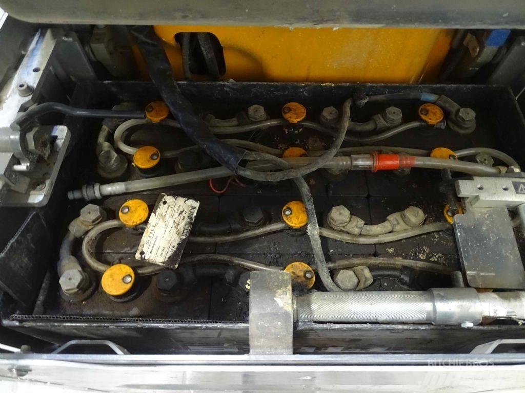 Still SXH20 Nisko podizni električni viličar
