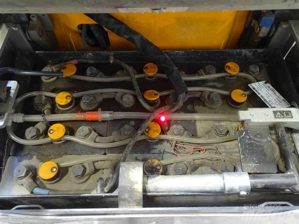 Still SXH20 Nisko podizni električni viličar