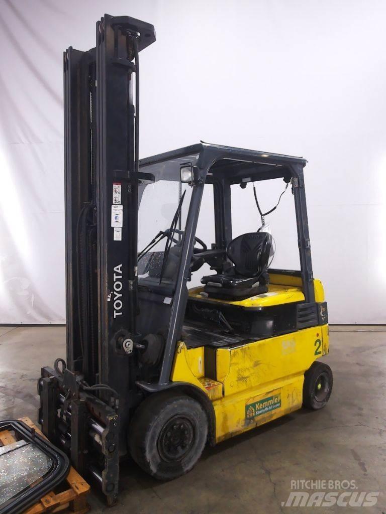 Toyota 7FBMF25 Električni viličari