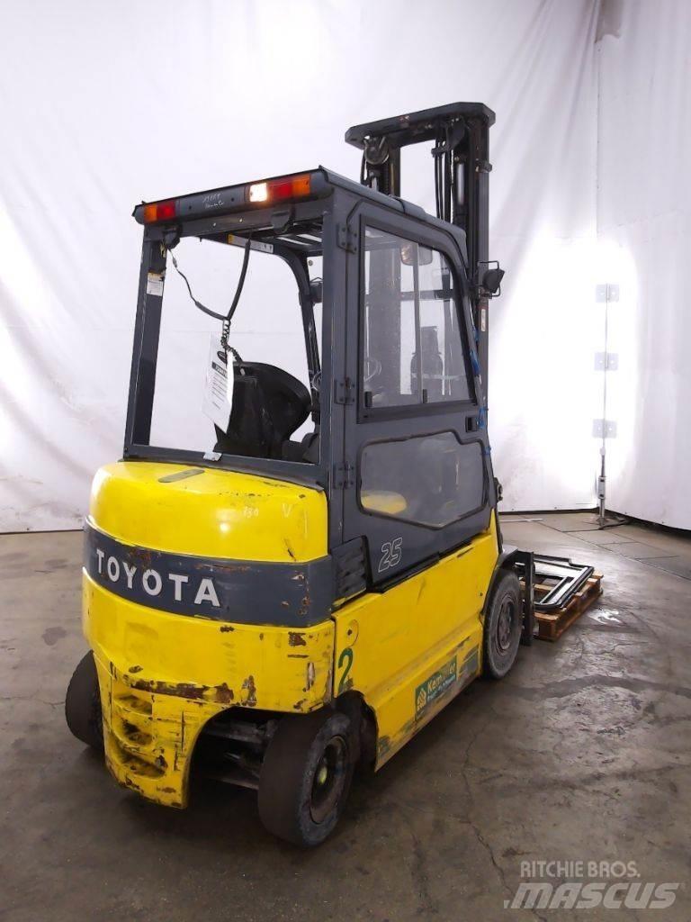 Toyota 7FBMF25 Električni viličari
