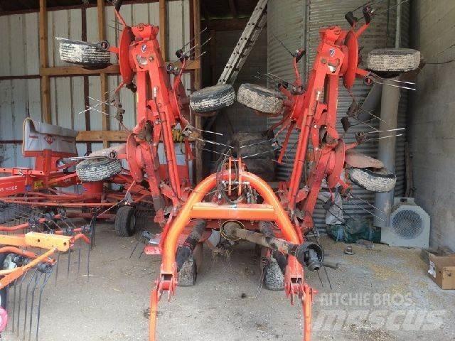 Kuhn GF 7702 Okretači i sakupljači sijena