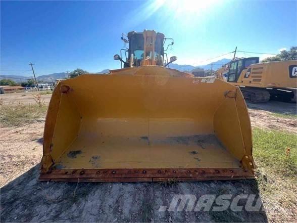 CAT 938M Utovarivači na kotačima