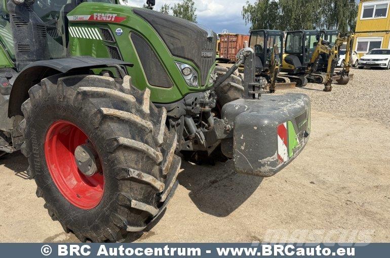 Fendt 724 Vario Traktori