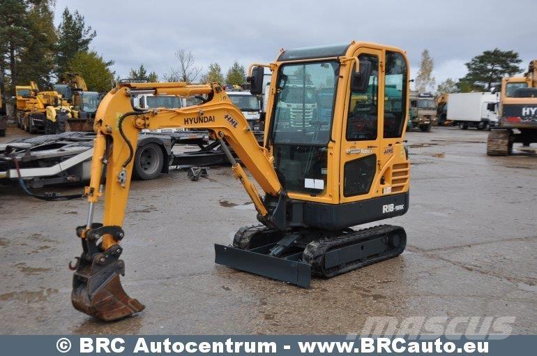 Hyundai R18-9AK Mini bageri <7t