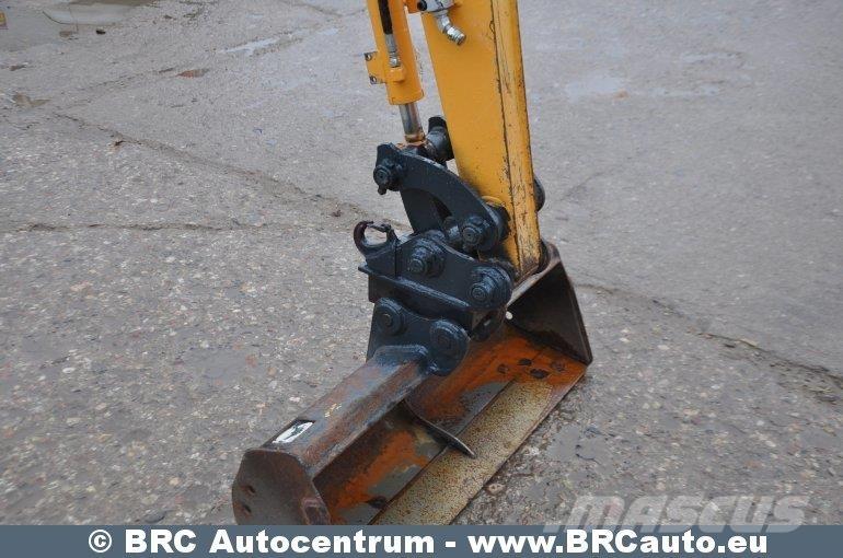 Hyundai R18-9AK Mini bageri <7t