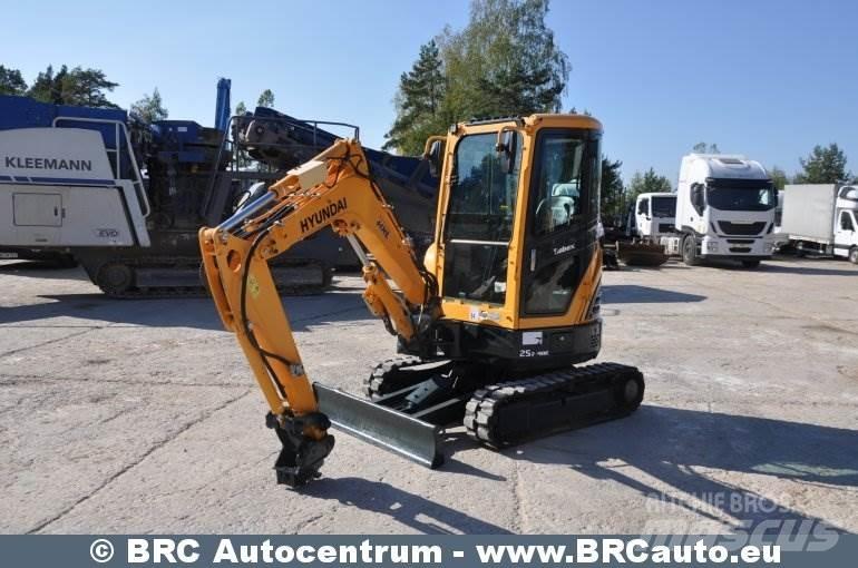 Hyundai R25Z-9AK Mini bageri <7t