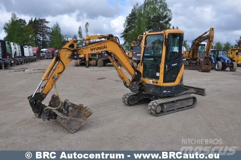 Hyundai R30Z-9AK Mini bageri <7t