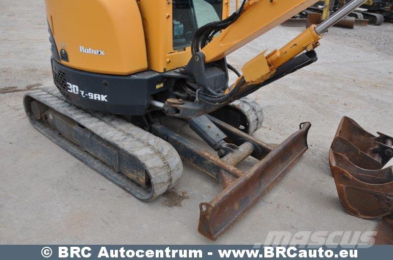 Hyundai R30Z-9AK Mini bageri <7t