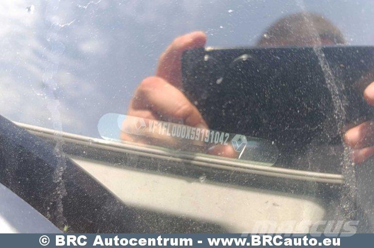 Renault Trafic Sanduk kombiji