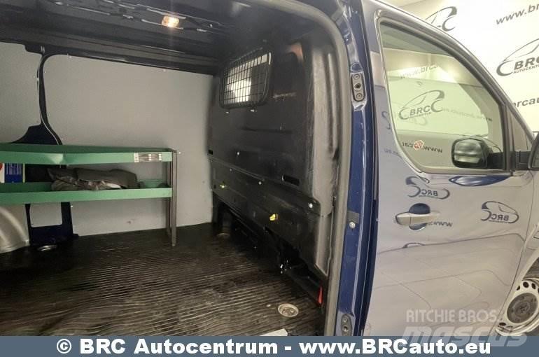 Toyota Proace Sanduk kombiji