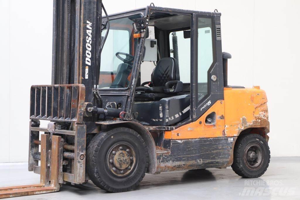 Doosan D50SC-5 Dizelski viličari