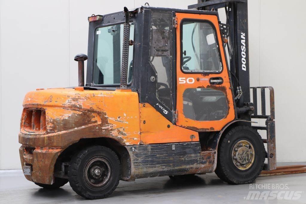 Doosan D50SC-5 Dizelski viličari