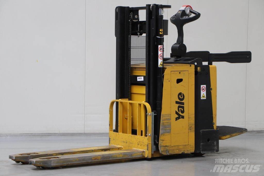 Hyster MP20XD Ručni električni viličar