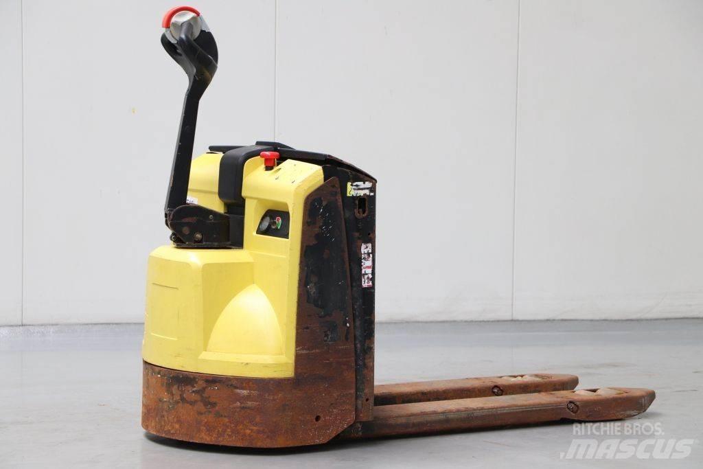Hyster P1.8 Nisko podizni električni viličar