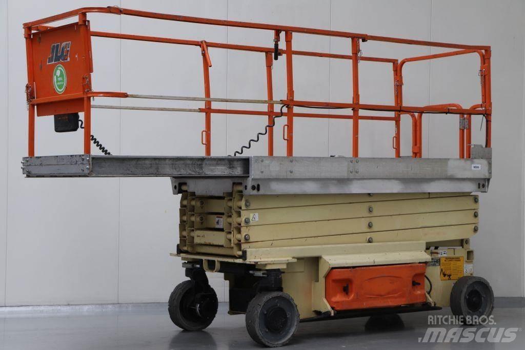 JLG 3246 ES Škaraste platforme