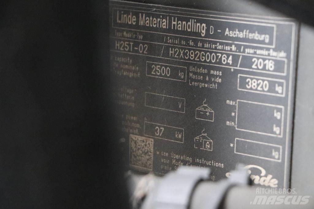 Linde H25T-02 Plinski viličari