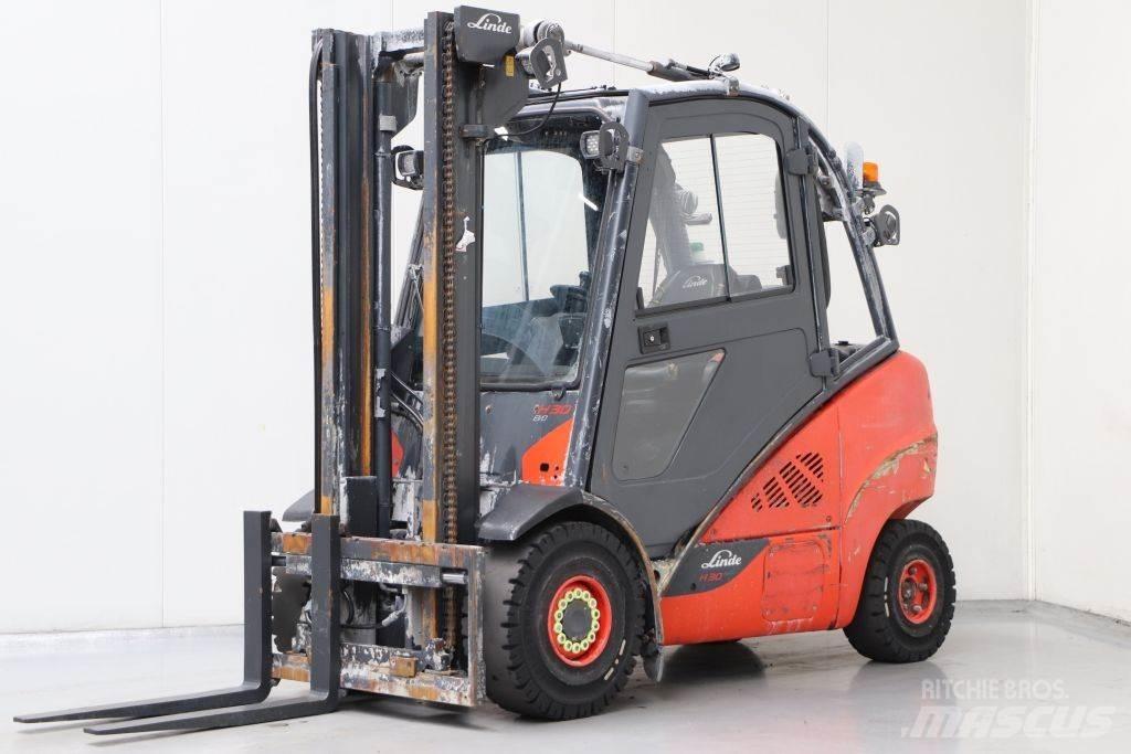 Linde H30D-02 Dizelski viličari