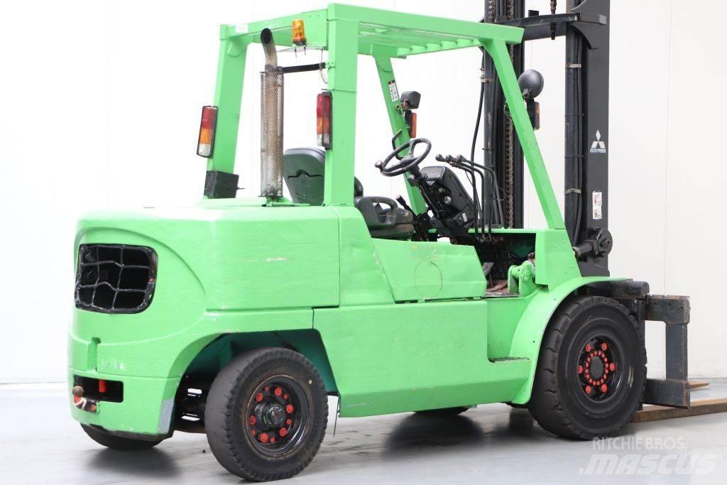 Mitsubishi FD50K Dizelski viličari