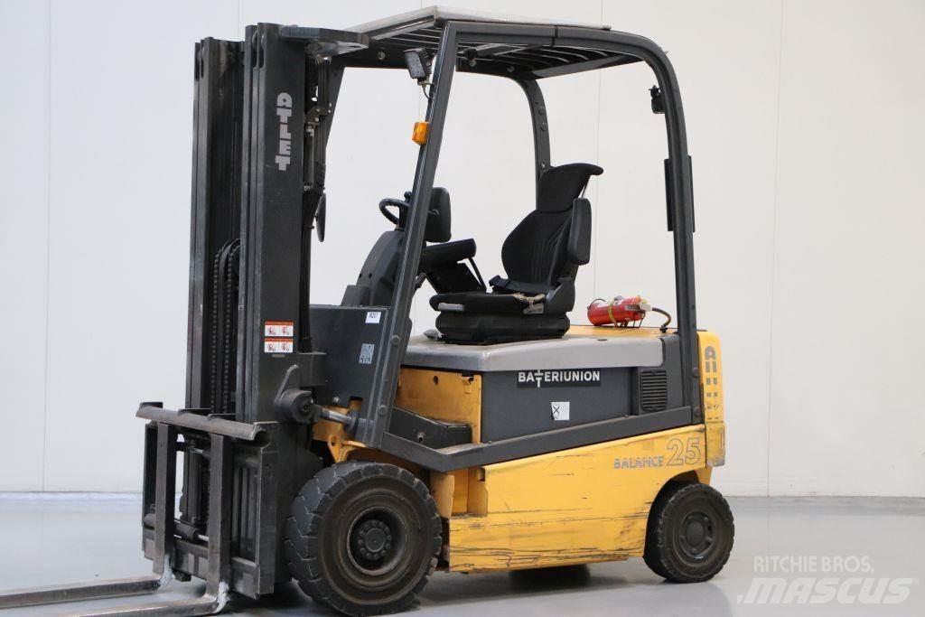 Nissan 1Q2L25T Električni viličari