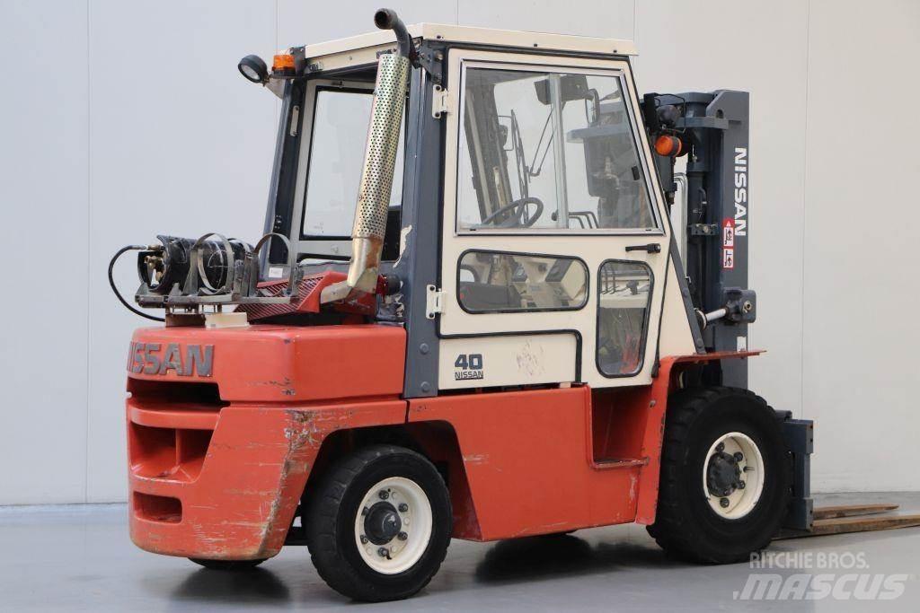Nissan BF03A35U Plinski viličari