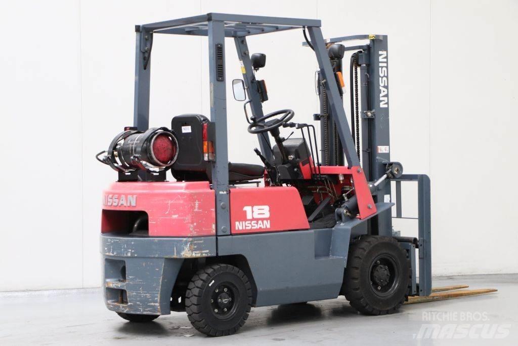 Nissan J01A18 Plinski viličari