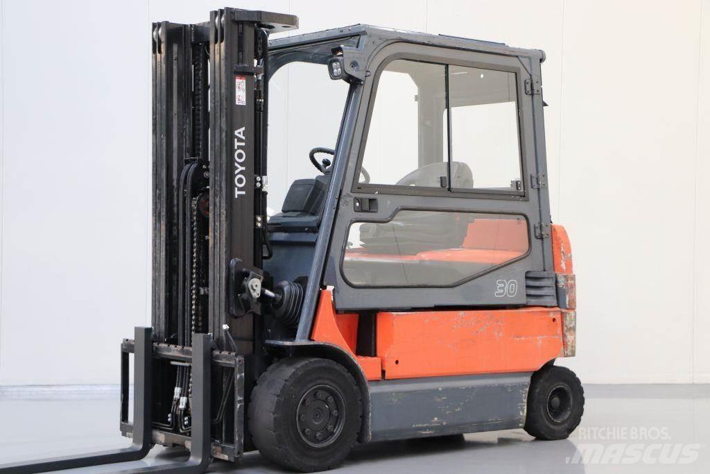 Toyota 7FBMF30 Električni viličari