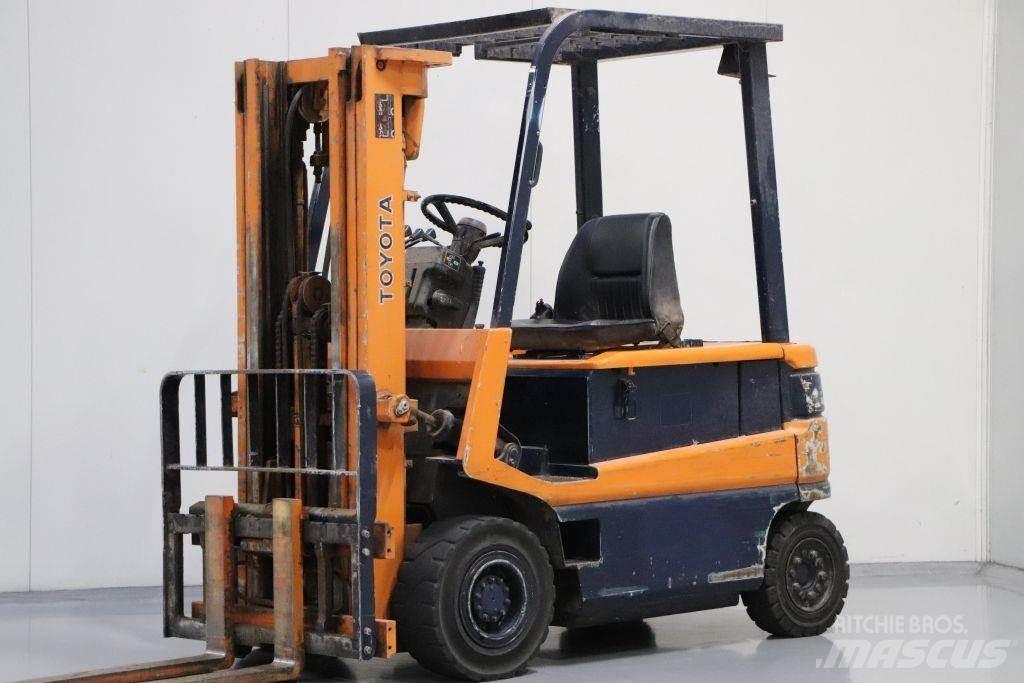 Toyota FBM25 Električni viličari