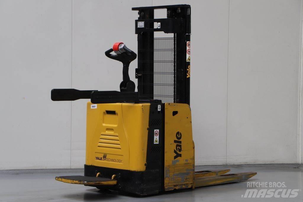 Yale MS12X Ručni električni viličar