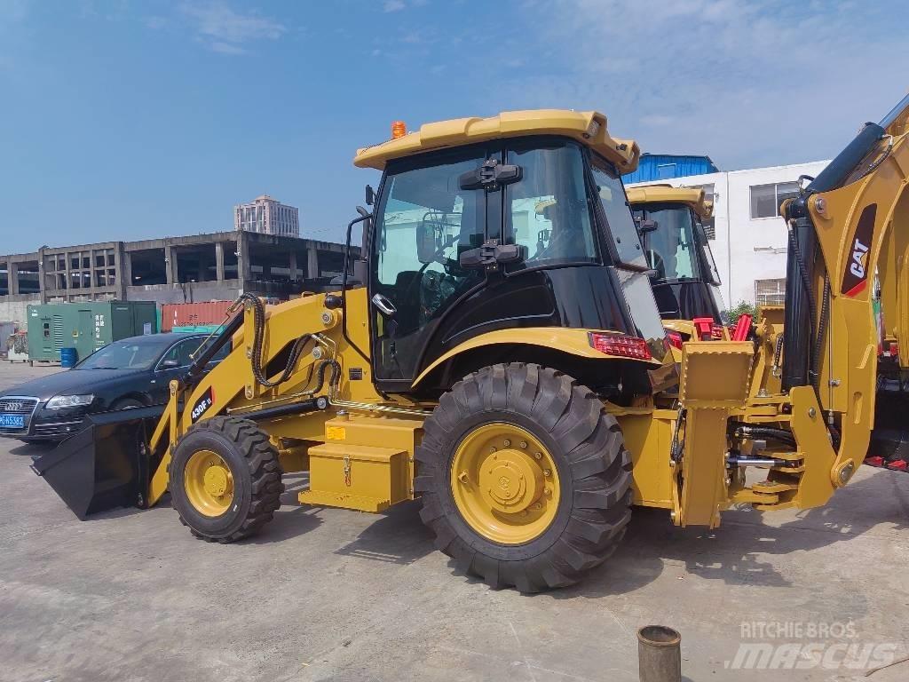 CAT 430 F Utovarni rovokopači