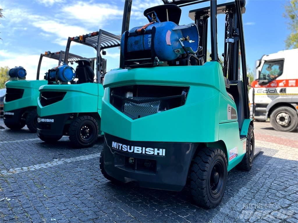 Mitsubishi FG30N Plinski viličari