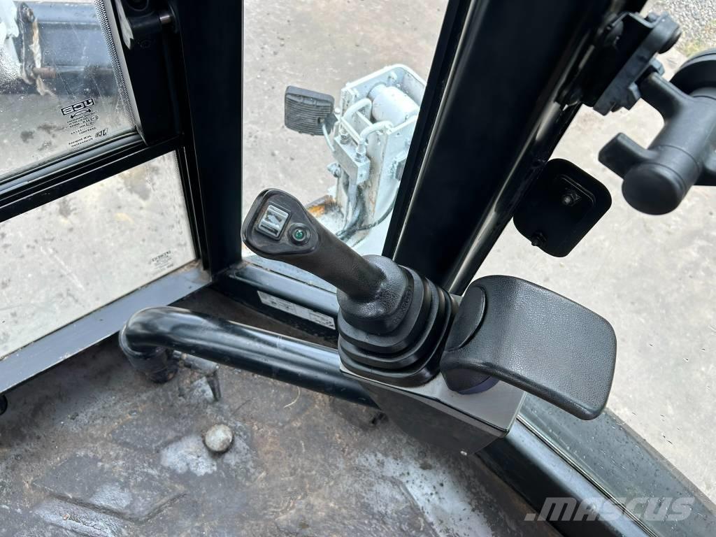 JCB 3 CX Utovarni rovokopači