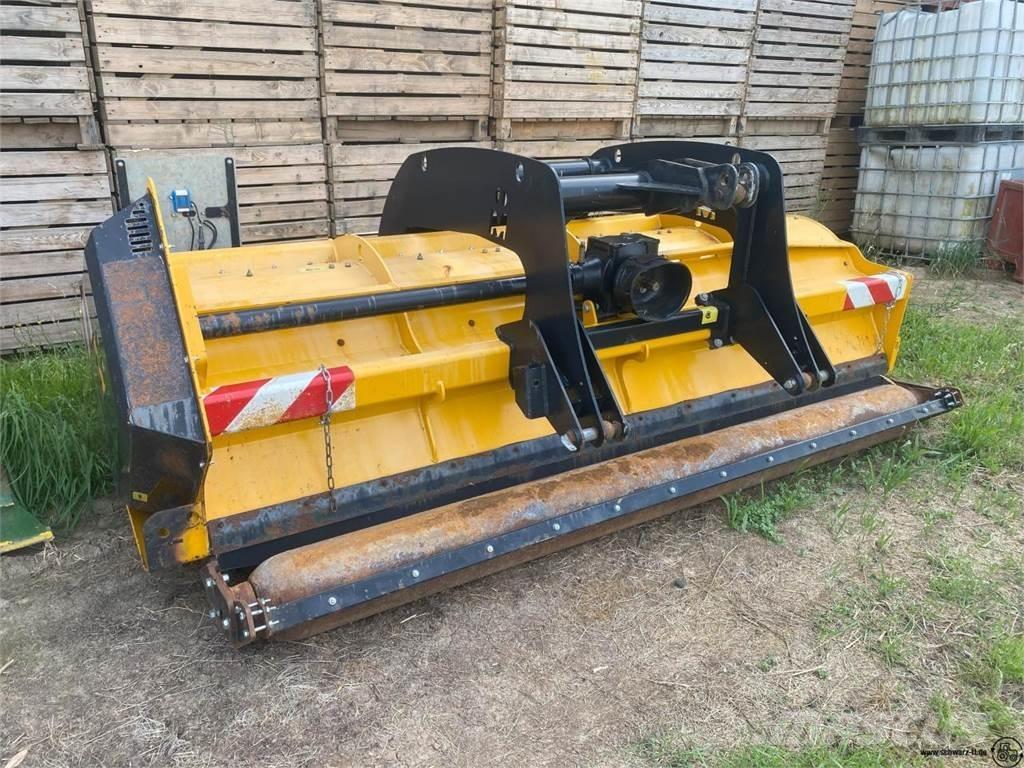 Müthing Farmer 300 Kosilice za pašnjak