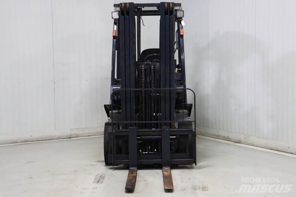 Nissan U1D2A20LQ Plinski viličari