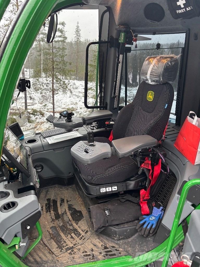 John Deere 1170G Harversteri