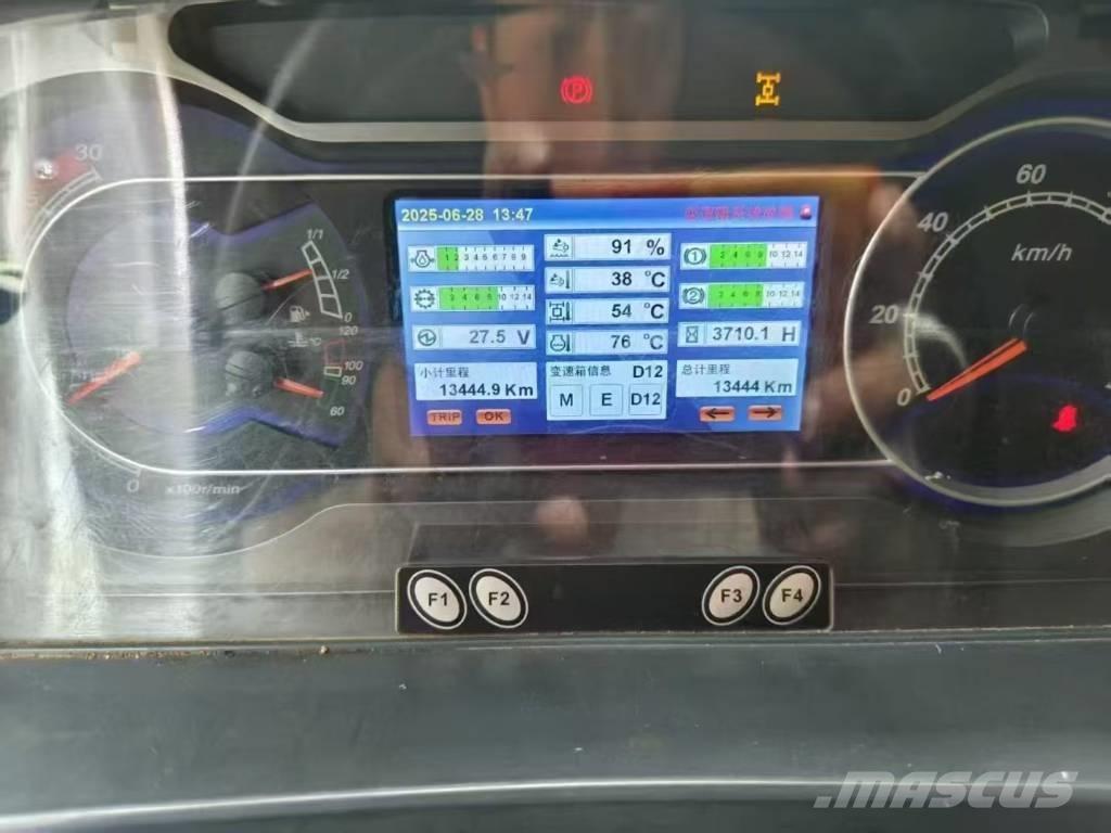 Sany SAC2600C8 Rabljene dizalice za težak teren