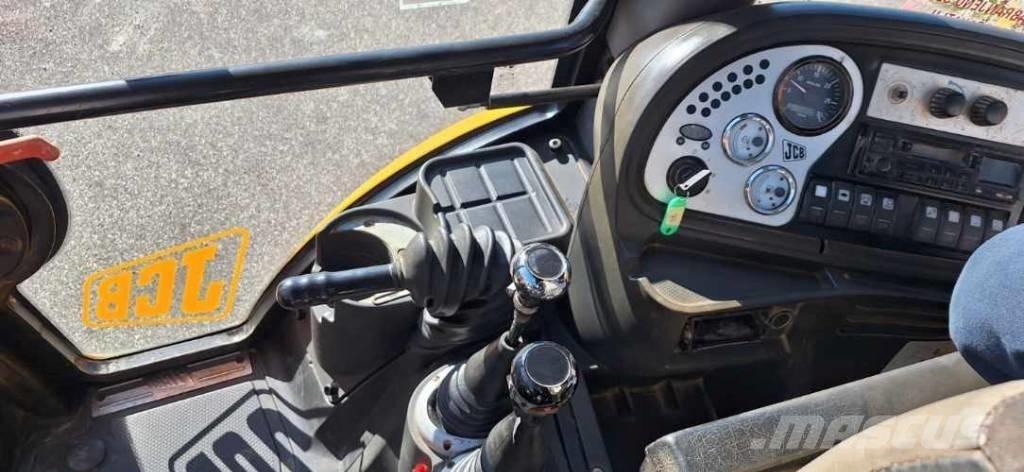 JCB 3 CX Utovarni rovokopači