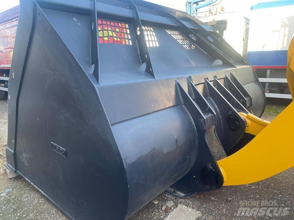 Komatsu WA 470 Utovarivači na kotačima