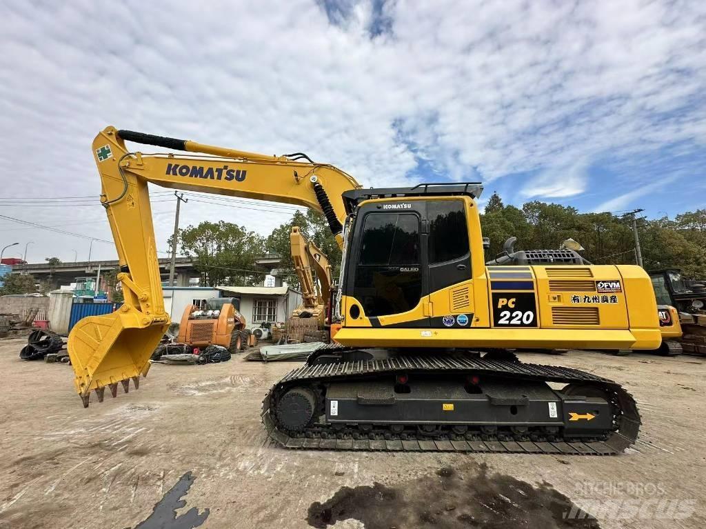 Komatsu pc220 Bageri gusjeničari