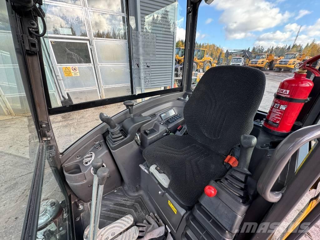 Volvo EC 18 E Mini bageri <7t