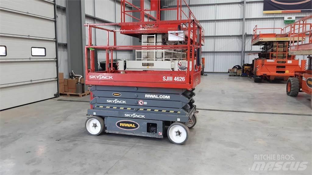 SkyJack SJIII4626 Škaraste platforme