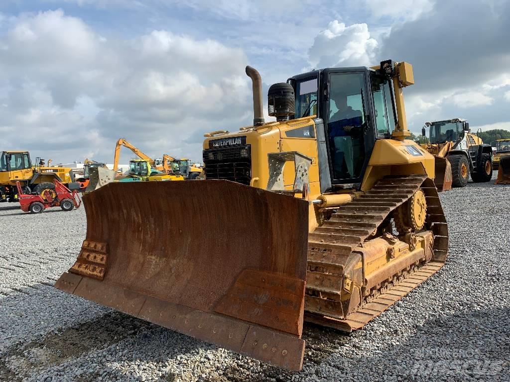 CAT D 6 N XL Buldožeri gusjeničari