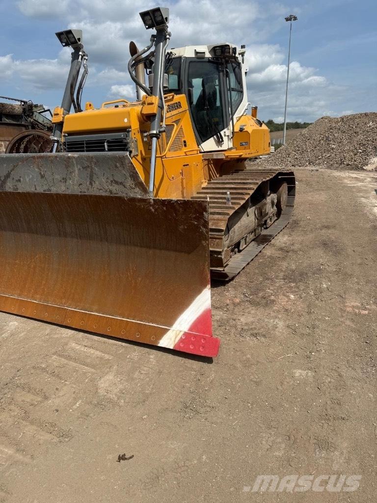Liebherr 736 LGP Buldožeri gusjeničari