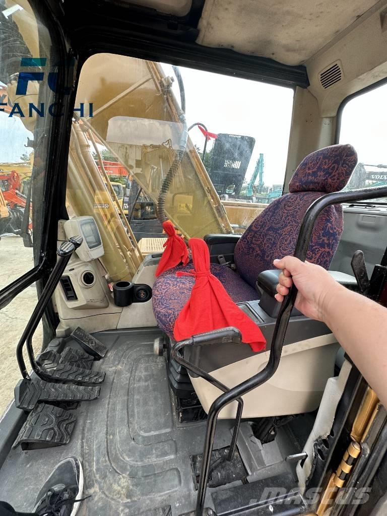 CAT 320 C L Bageri gusjeničari