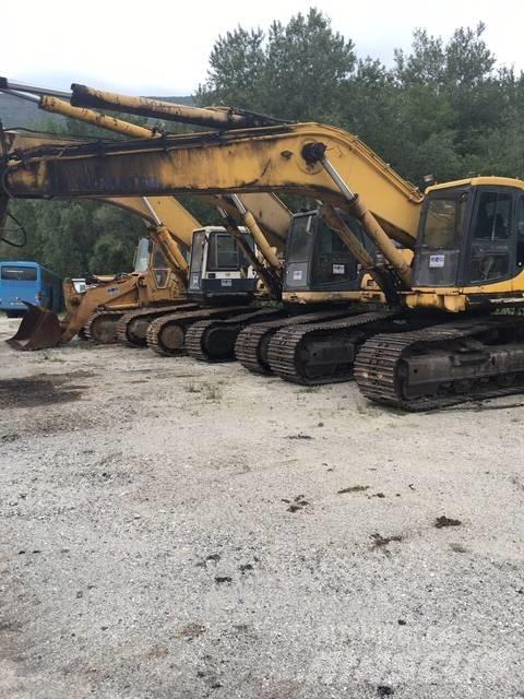Komatsu 450 Bageri gusjeničari