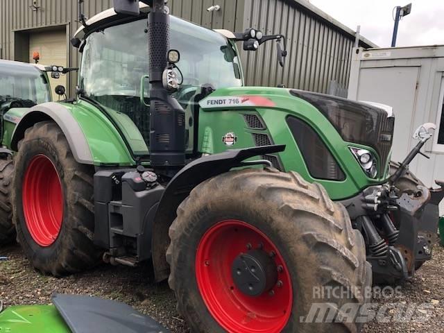 Fendt 716 Profi Plus Traktori