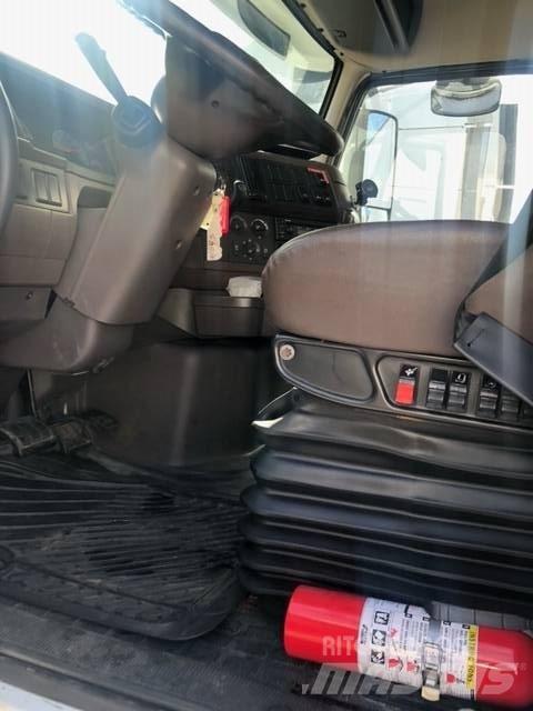 Volvo VNL Traktorske jedinice
