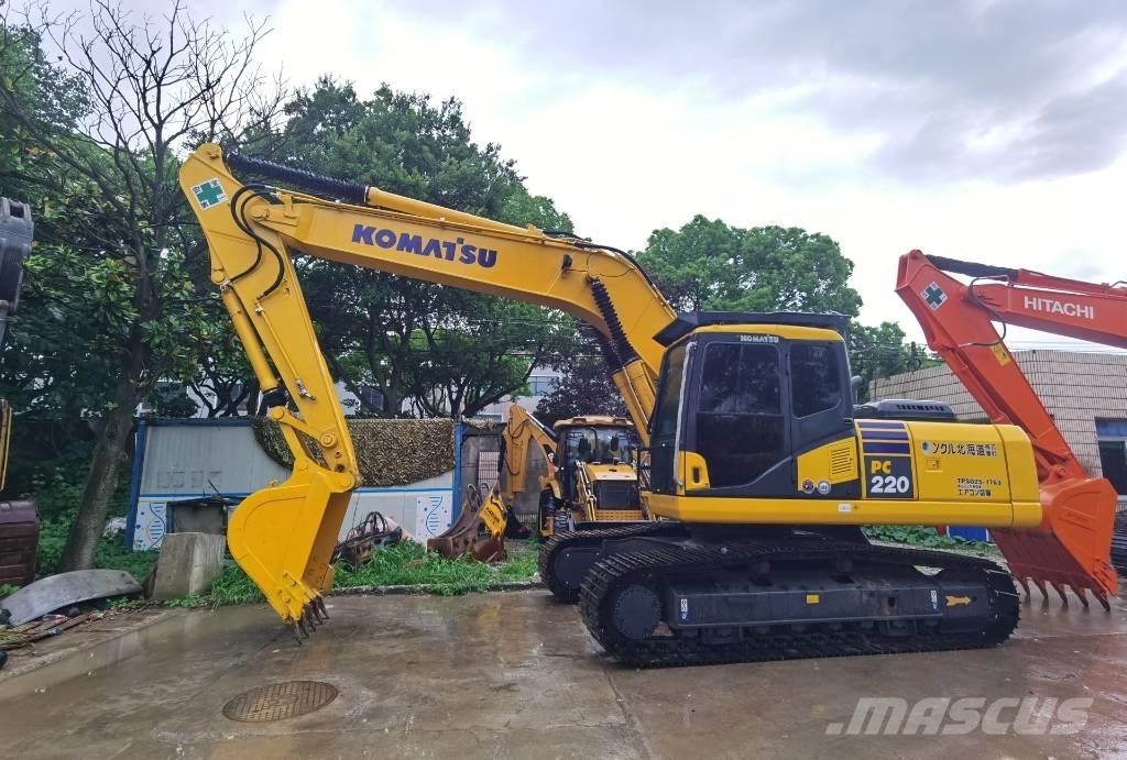 Komatsu PC 220-7 Bageri gusjeničari
